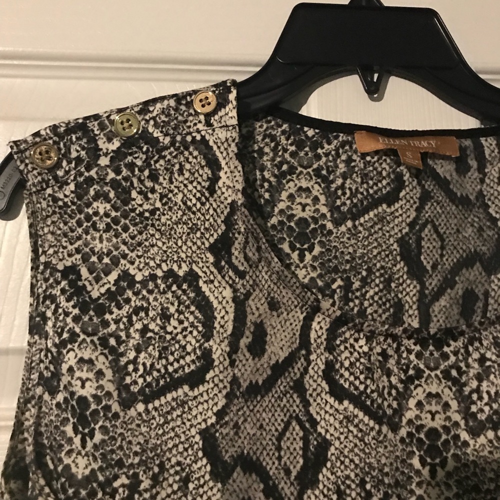 Ellen Tracy animal print sleeveless top
